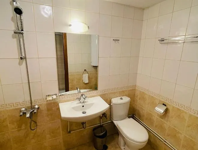 кая Апартамент *