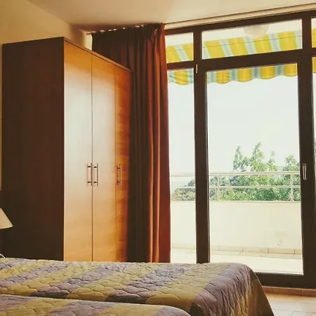 كايا * ساني بيتش