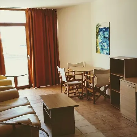 Kaya Słoneczny Brzeg